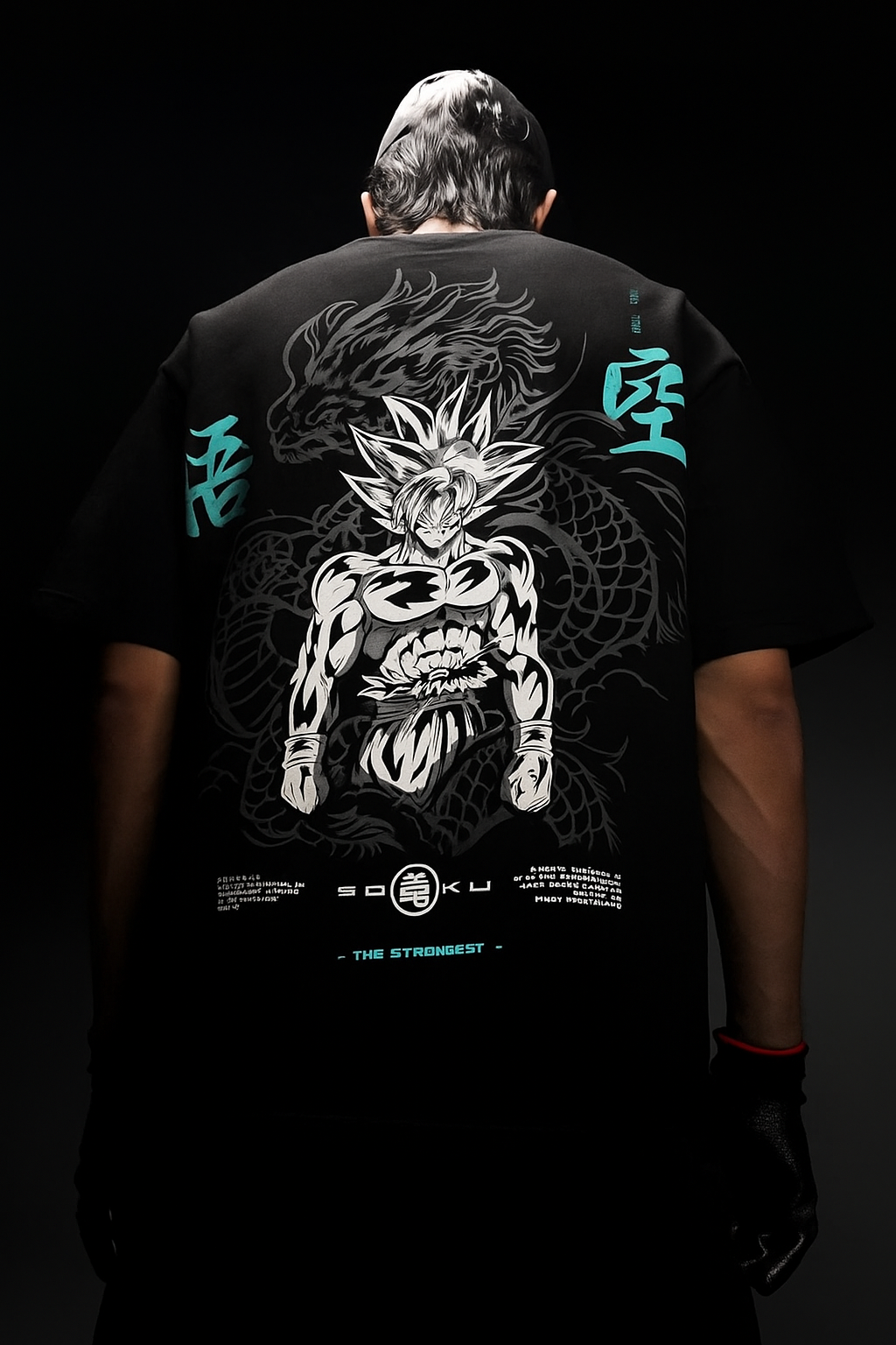 ULTRA INSTINCT GOKU / OVERSIZED T-SHIRT