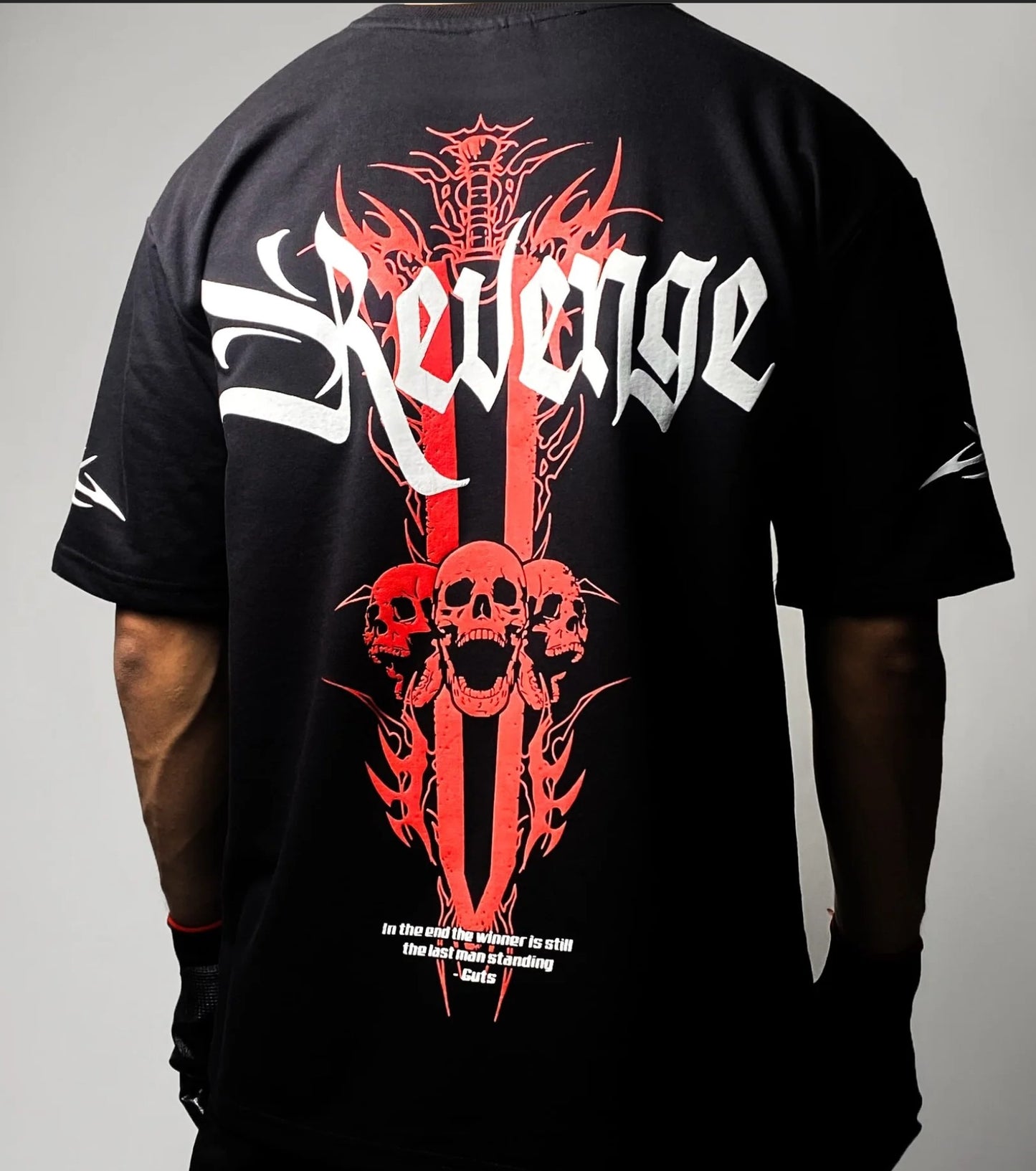 BERSERK REVENGE 01 / OVERSIZED T-SHIRT